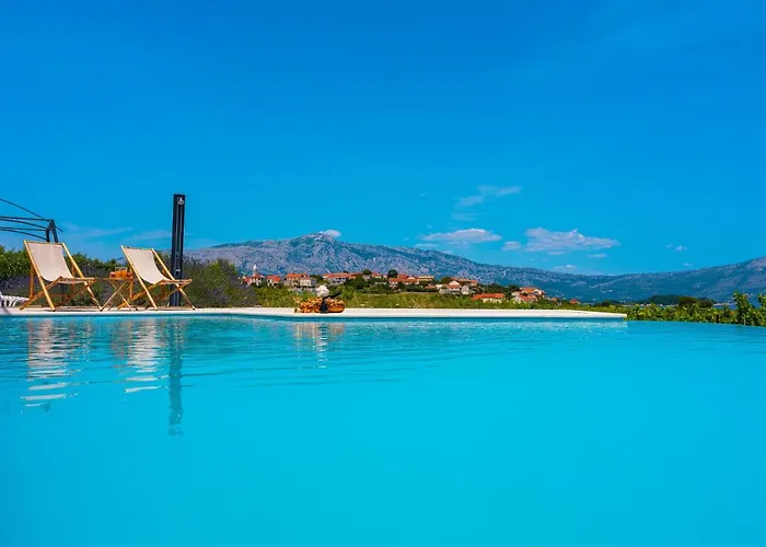 Luxury Hidden Oasis - Greca 아파트 *