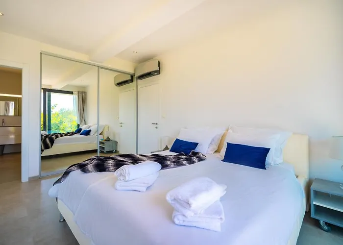 아파트 Luxury Hidden Oasis - Greca