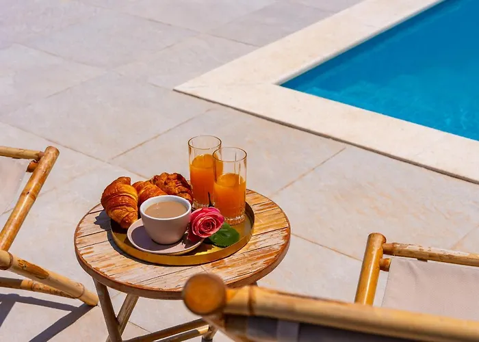 Luxury Hidden Oasis - Greca *