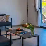 Luxury Hidden Oasis - Greca