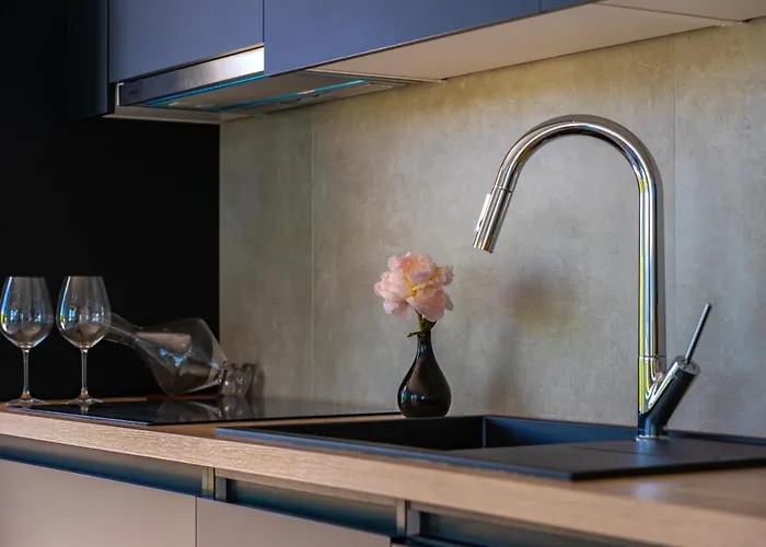 Luxury Hidden Oasis - Greca 公寓 *